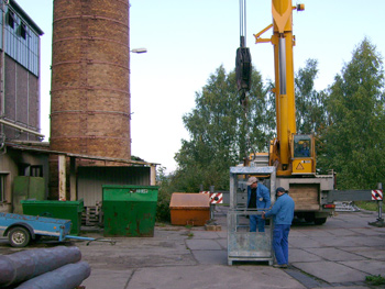 Oppitz Schornsteinbau und Kranservice Lippmann (Kirchbach) - Sanierung eines Industrieschornsteins im Press- und Schmiedewerk Brand Erbisdorf